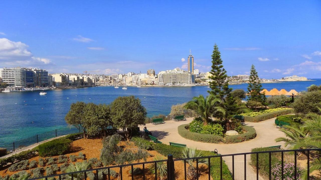 Perfect Location Idyllic 2Br Apartment Sliema Buitenkant foto