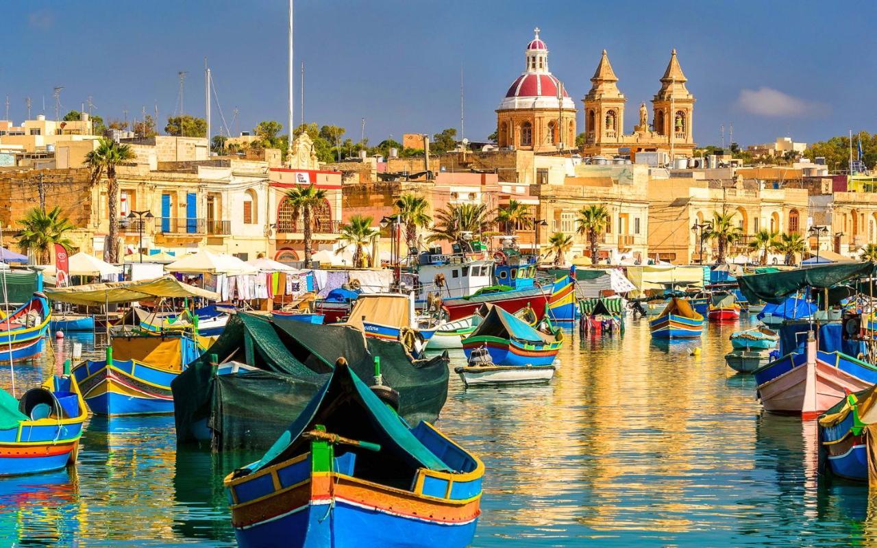 Perfect Location Idyllic 2Br Apartment Sliema Buitenkant foto